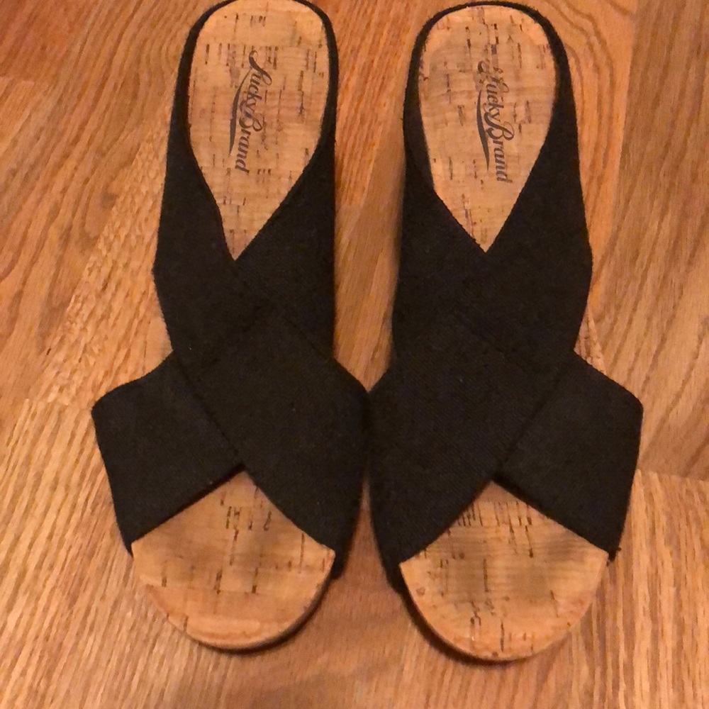 Lucky Brand Wedge Sandals